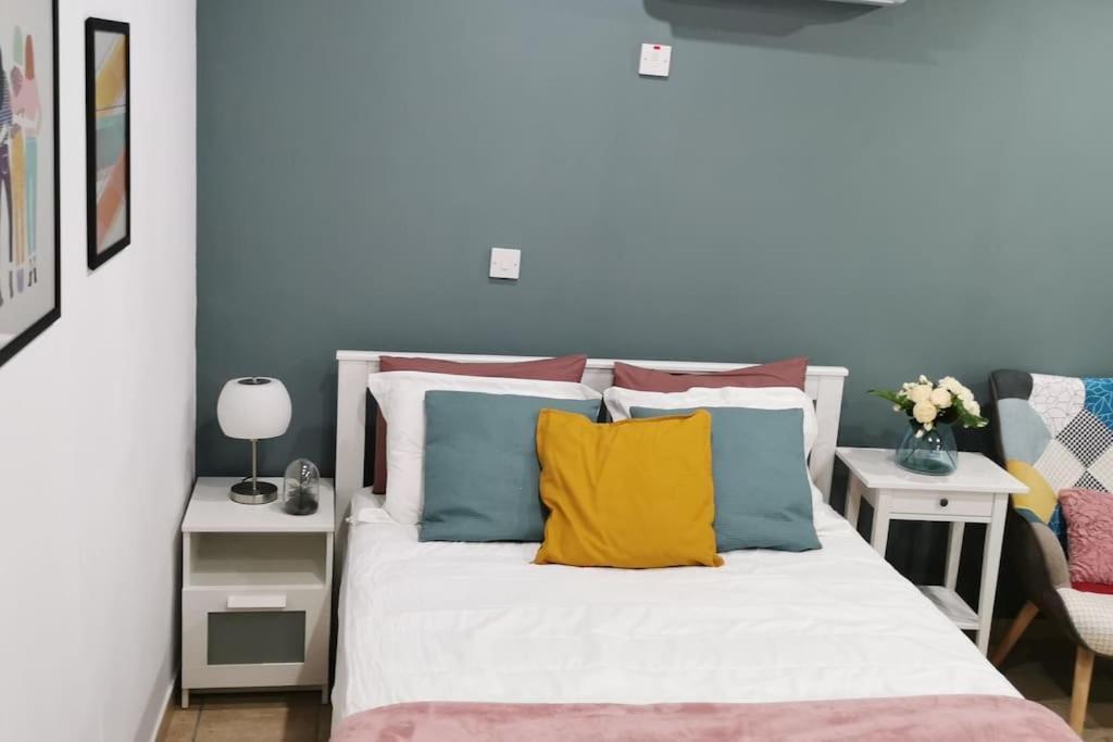 Pretty And Quiet Studio, With Wifi And Parking Limisso Esterno foto